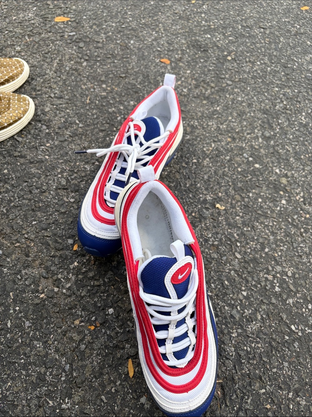 Nike Kids Red, White & Blue Low-Top Sneakers